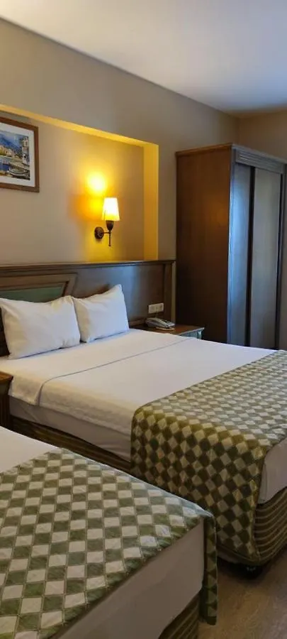 Eken Resort Hotel Bodrum 4*,