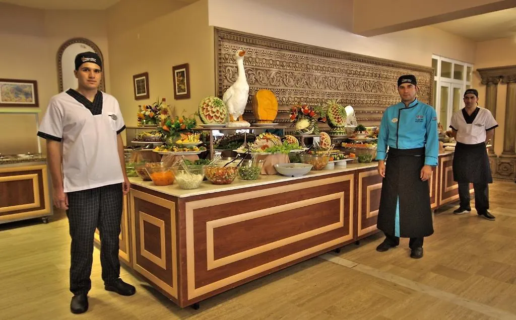 Eken Resort Hotel Bodrum 4*,